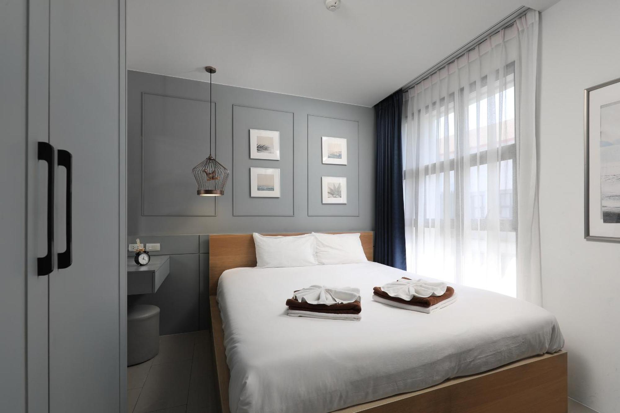 The Sea View Room In Palmyrah Surin By Holy Cow エクステリア 写真